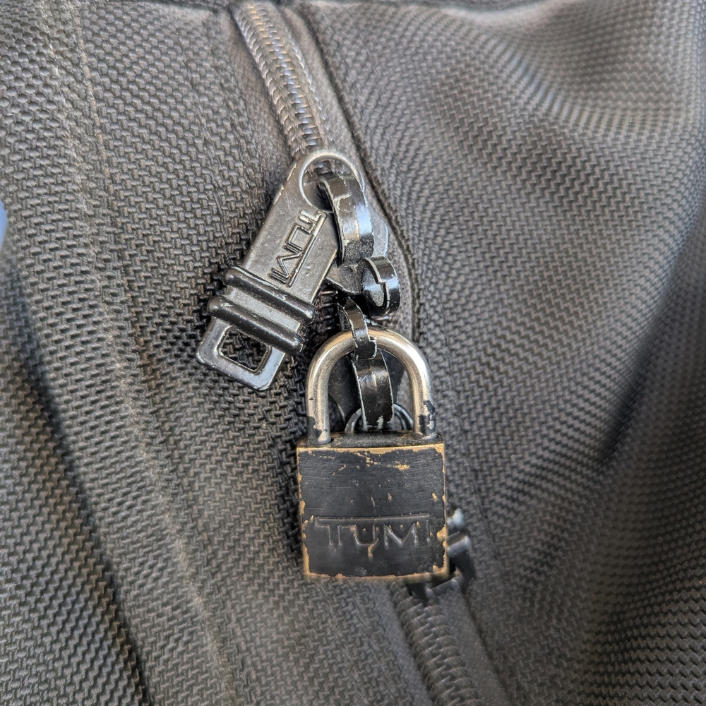 Tumi Classic Black Duffel Bag - Picture 6 of 14